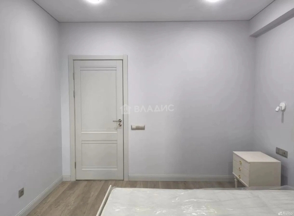 
  Продам 2-комн. квартиру 64.3 м². Фото 10.