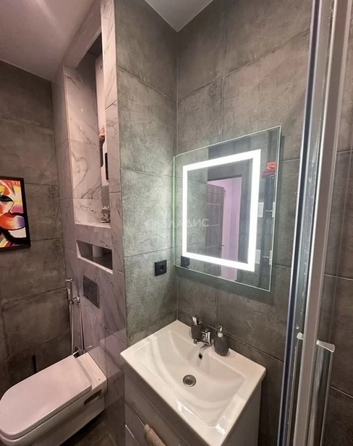 
  Продам 2-комн. квартиру 47.8 м². Фото 10.