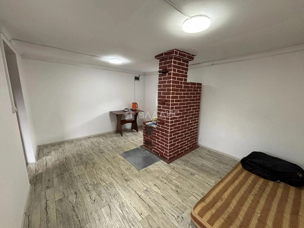 
  Продам 2-комн. квартиру 30 м². Фото 18.