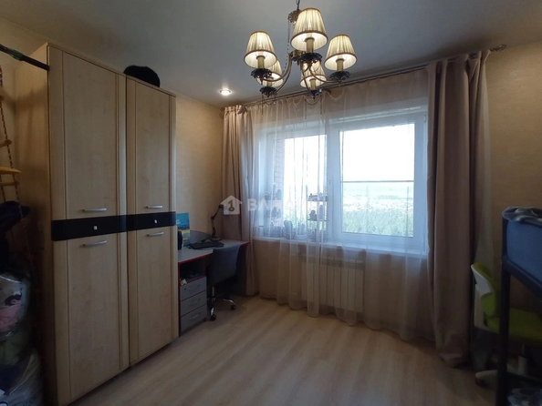 
  Продам 3-комн. квартиру 56.9 м². Фото 7.