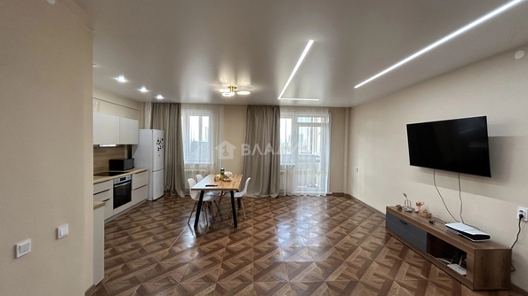 
  Продам 2-комн. квартиру 64.9 м². Фото 3.