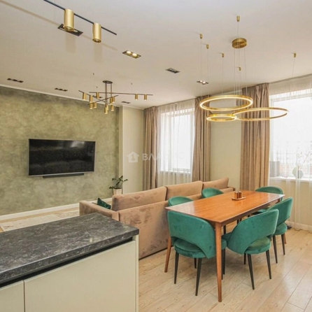 
  Продам 4-комн. квартиру 150 м². Фото 2.