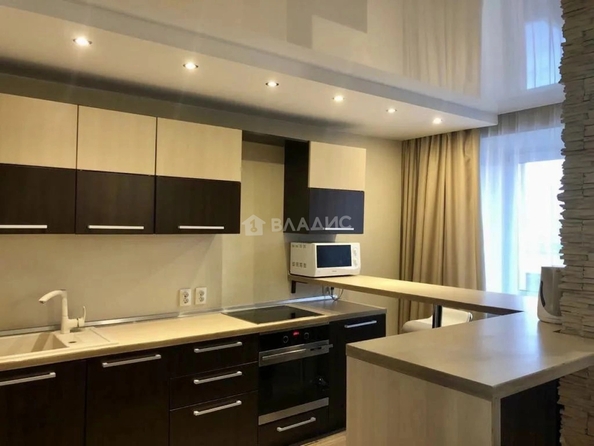 
  Продам 2-комн. квартиру 64.5 м². Фото 2.