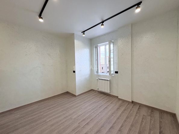 
  Продам 2-комн. квартиру 42.3 м². Фото 4.