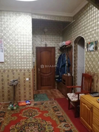 
  Продам 3-комн. квартиру 127.8 м². Фото 1.