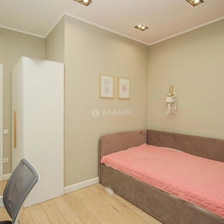 
  Продам 4-комн. квартиру 150.3 м². Фото 12.