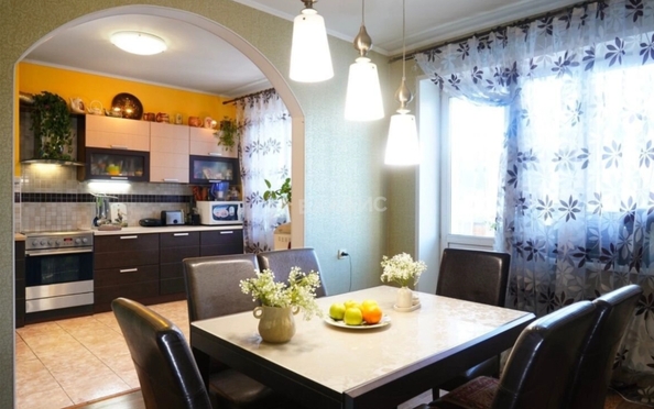 
  Продам 5-комн. квартира 105.8 м². Фото 1.