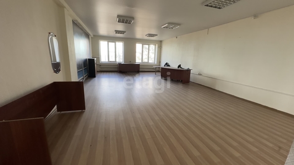 
  Продается универсальное помещение 2419.6 м². Фото 26.