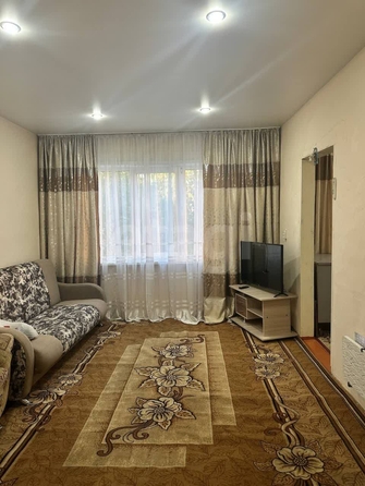 
  Продается 3-комн. квартира 49.1 м². Фото 1.