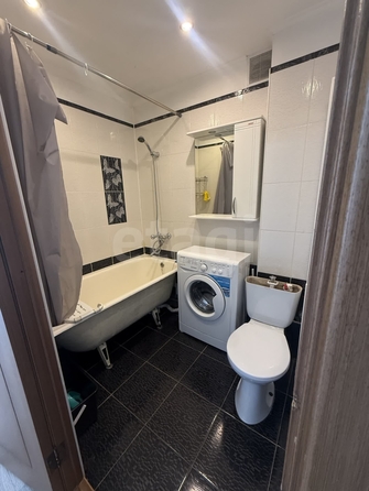 
  Продается 4-комн. квартира 63 м². Фото 5.