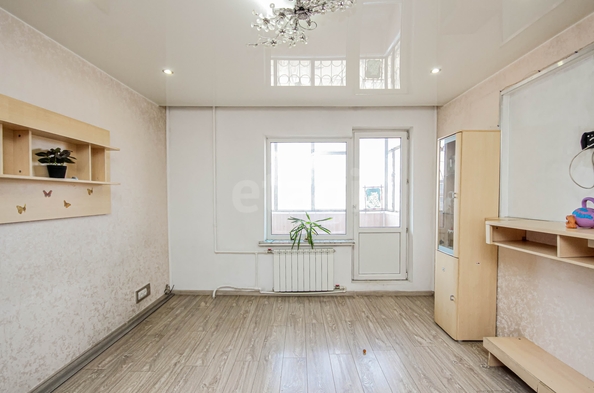 
  Продается 3-комн. квартира 63.3 м². Фото 1.
