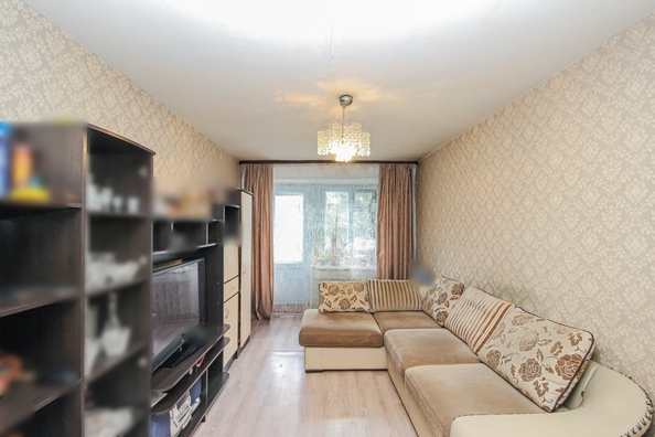 
  Продается 4-комн. квартира 72 м². Фото 2.