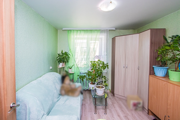 
  Продается 4-комн. квартира 63 м². Фото 7.