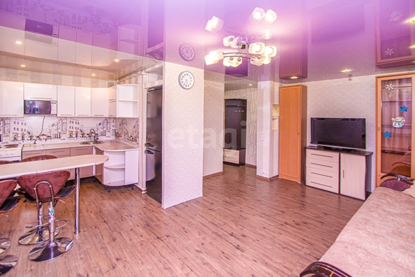 
  Продается 3-комн. квартира 53.8 м². Фото 1.