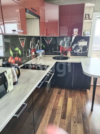 
  Продается 4-комн. квартира 37.9 м². Фото 2.