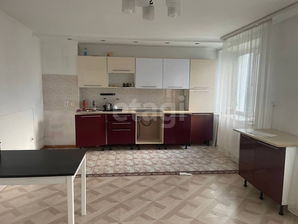 
  Продается 4-комн. квартира 84.3 м². Фото 2.