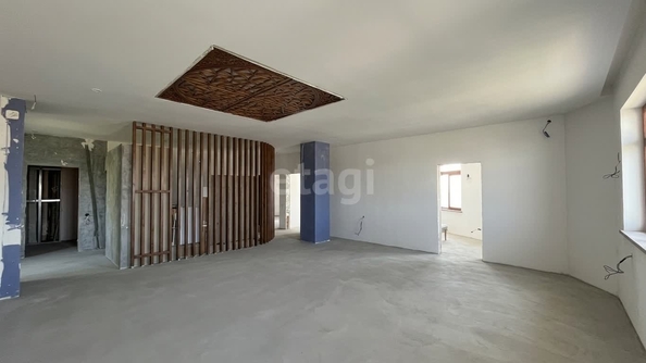 
  Продается 4-комн. квартира 152.8 м². Фото 1.