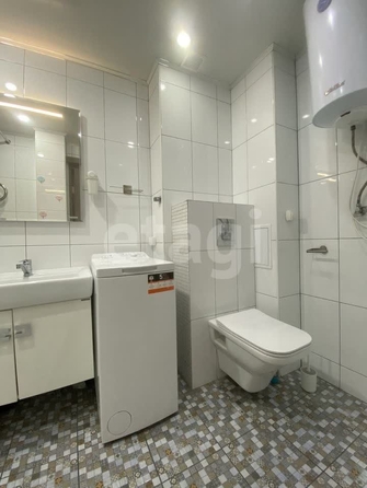 
  Продается 1-комн. квартира 35 м², в ЖК Изумрудный, 3 очередь. Фото 9.