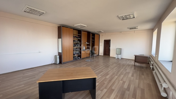
  Сдается универсальное помещение 1800 м². Фото 21.