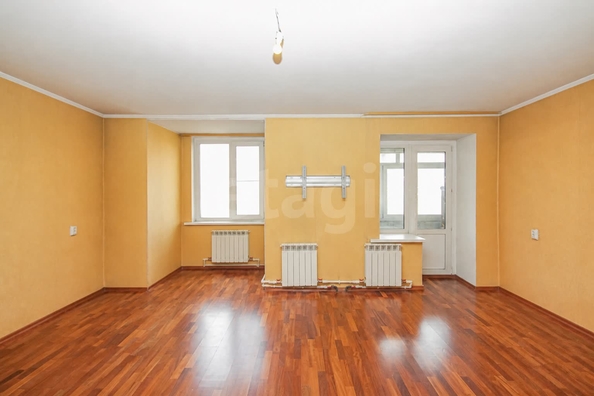 
  Продается 3-комн. квартира 87 м². Фото 1.