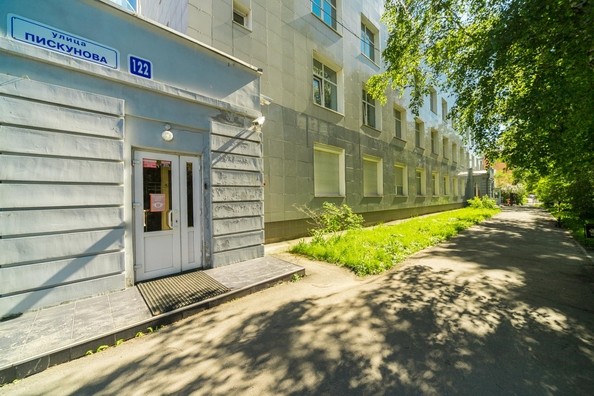 
   Продам помещение под производство, 2407.5 м², Пискунова ул, 122

. Фото 41.