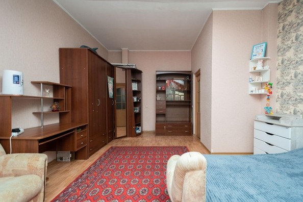 
   Продам 1-комнатную, 54 м², Павла Красильникова ул, 219

. Фото 8.