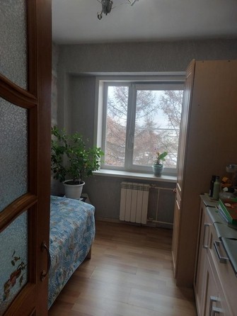 
   Продам 4-комнатную, 58.4 м², Севастопольская ул, 235

. Фото 4.