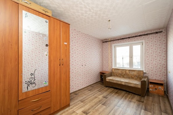 
   Продам 3-комнатную, 67.8 м², Мамина-Сибиряка ул, 29

. Фото 2.