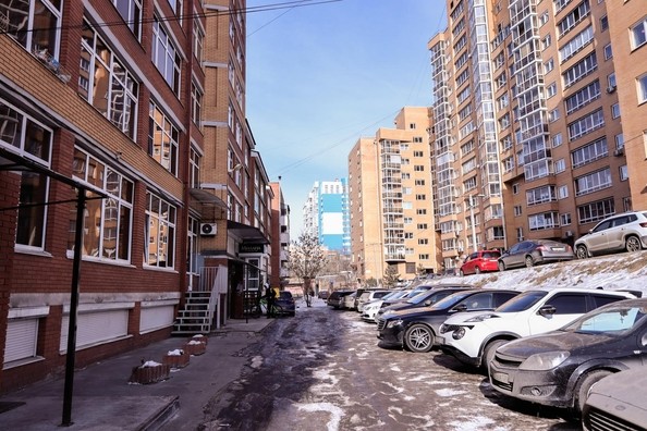 
   Продам 1-комнатную, 32.3 м², Байкальская ул, 244/2

. Фото 19.