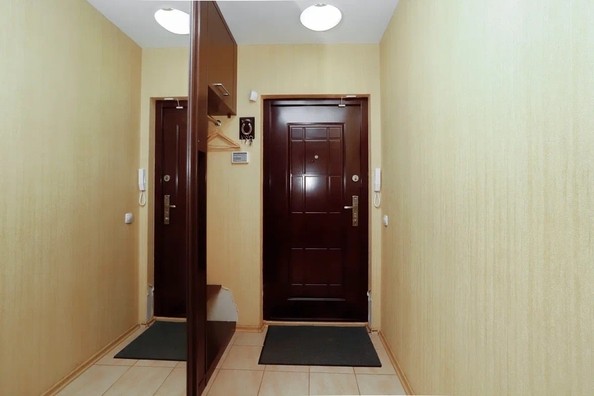 
   Продам 2-комнатную, 57.2 м², Байкальская ул, 318/3

. Фото 9.