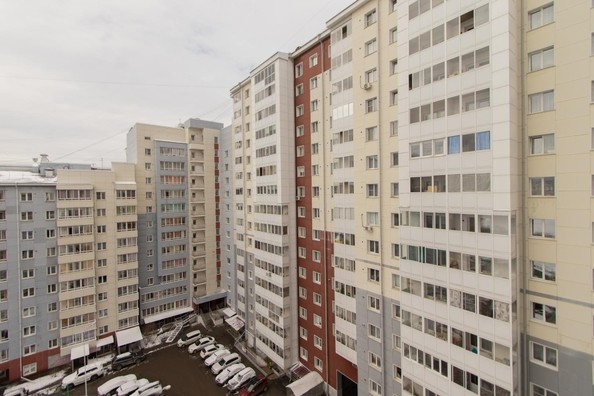 
   Продам 2-комнатную, 62 м², Байкальская ул, 236Б/9

. Фото 25.