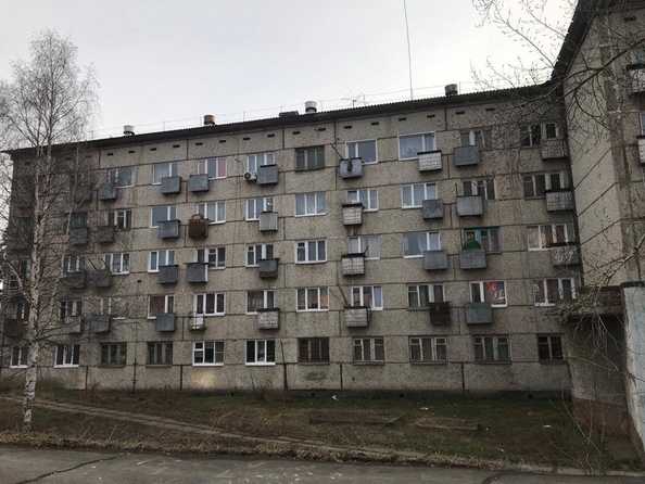 
   Продам 1-комнатную, 35.9 м², Интернационалистов ул, 8

. Фото 4.