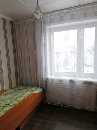 
   Продам 5-комнатную, 90 м², Карла Маркса ул, 1

. Фото 2.