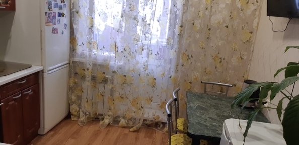 
   Продам 3-комнатную, 62.4 м², Энгельса ул, 15

. Фото 1.