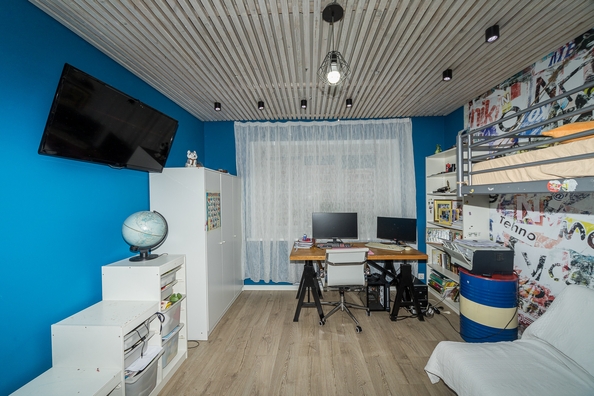 
   Продам 3-комнатную, 85.1 м², Зверева ул, 1/2

. Фото 4.