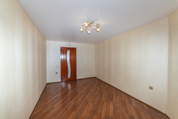 
   Продам 2-комнатную, 61 м², Байкальская ул, 244/1

. Фото 15.