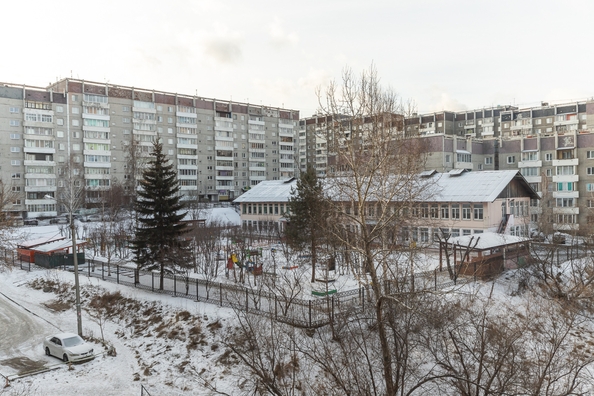 
   Продам 4-комнатную, 73.6 м², Университетский мкр, 14

. Фото 28.