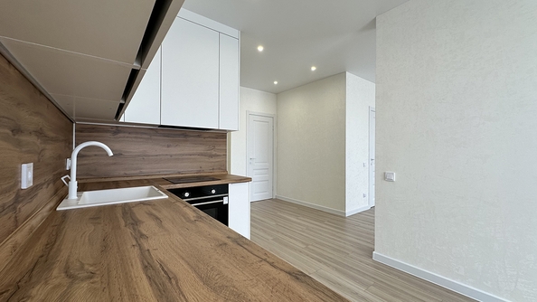 
   Продам 3-комнатную, 71 м², Центральная ул (Стрижи кв-л), 15

. Фото 5.