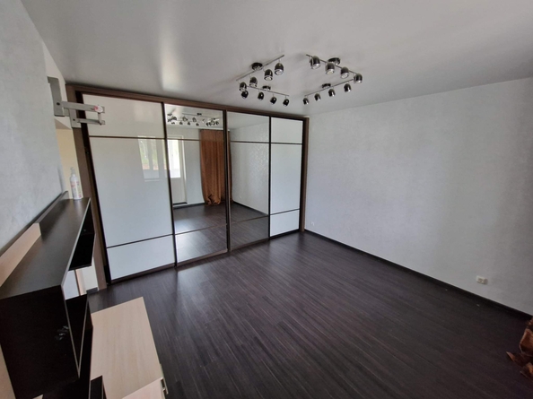 
  Сдам в аренду 2-комнатную квартиру, 53 м², Иркутск

. Фото 8.