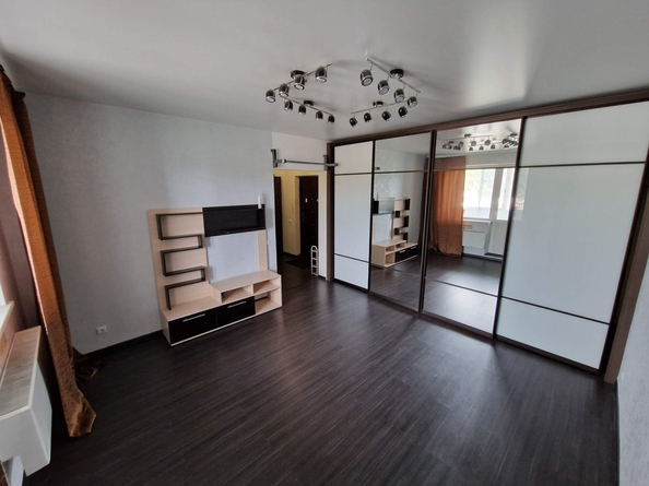 
  Сдам в аренду 2-комнатную квартиру, 53 м², Иркутск

. Фото 9.