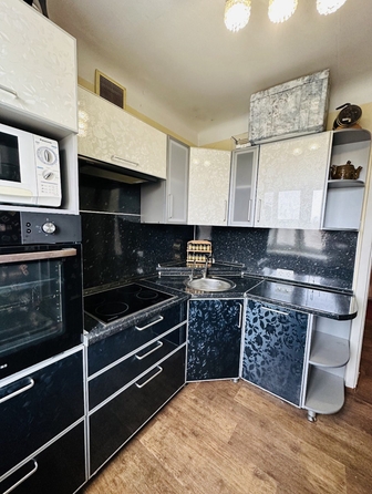 
  Продается 3-комн. квартира, 54.1 м², Просвещения ул, д. 36
. Фото 13.