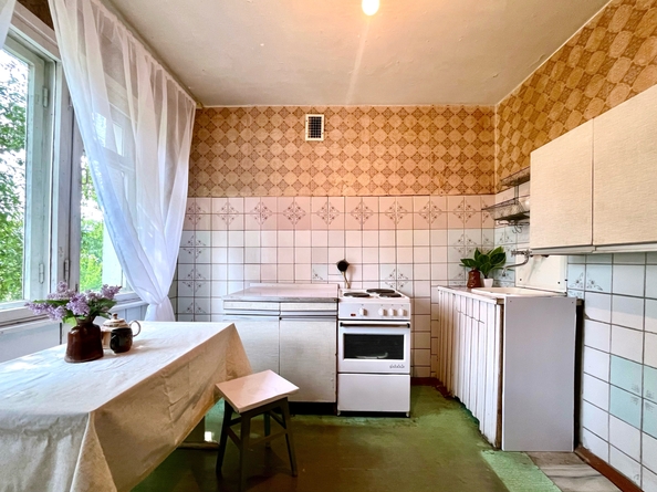 
  Продается 1-комн. квартира, 32.2 м², Баумана ул, д. 242
. Фото 8.
