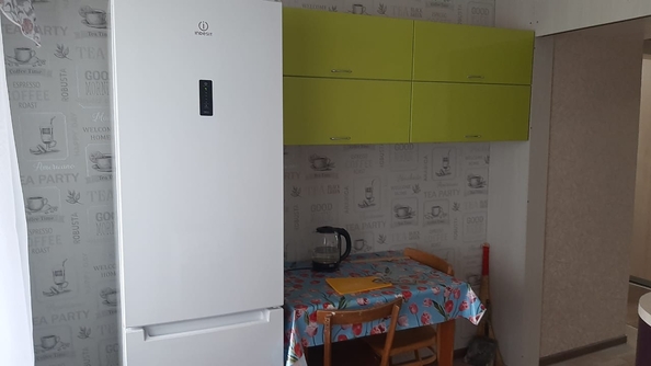 
  Сдается 3-комн. квартира, 58.5 м², Белградская ул
. Фото 2.