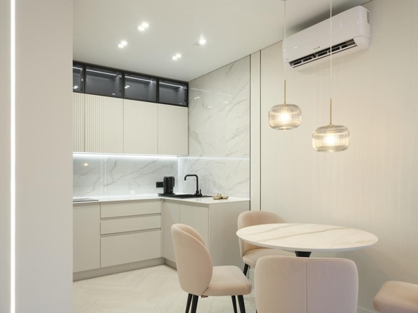 
  Продается 2-комн. квартира, 54 м², ЖК Сибиряков, блок-секция 2
. Фото 2.