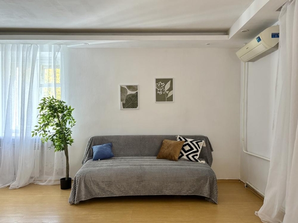 
  Продается 2-комн. квартира, 41.4 м², Розы Люксембург ул, д. 154
. Фото 7.
