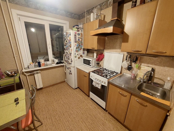 
  Продается 3-комн. квартира, 63 м², 18 мкр, д. 5
. Фото 3.