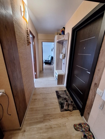 
  Продается 3-комн. квартира, 60 м², 17 мкр, д. 12
. Фото 5.