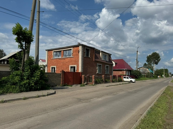 
  Продается дом, 220 м², Ангарск
. Фото 2.