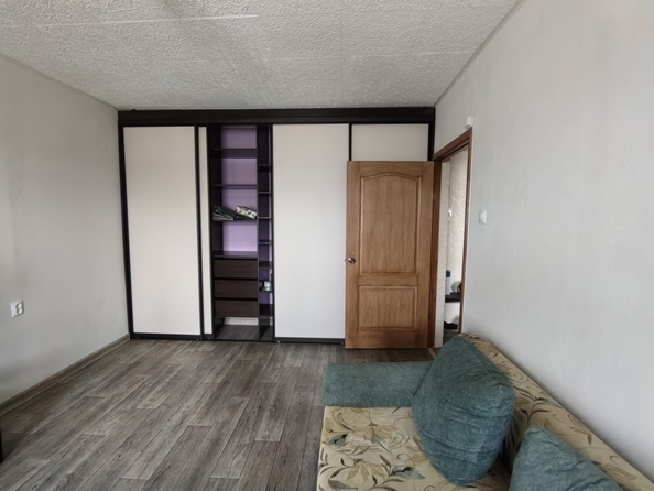 
  Продается 2-комн. квартира, 51.4 м², 7 мкр, д. 1
. Фото 4.