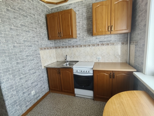 
  Продается 2-комн. квартира, 51.4 м², 7 мкр, д. 1
. Фото 7.